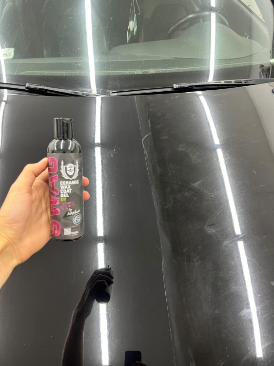 wosk-ceramiczny-lakier-przyciemnia