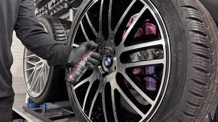 swag-wheel-hydro-protect-plus-sealant-do-felg-hydrofonowy-efekt