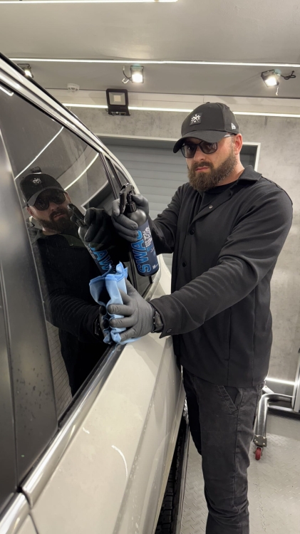 SWAG BASIC GLASS CLEANER EASY  (5).jpg