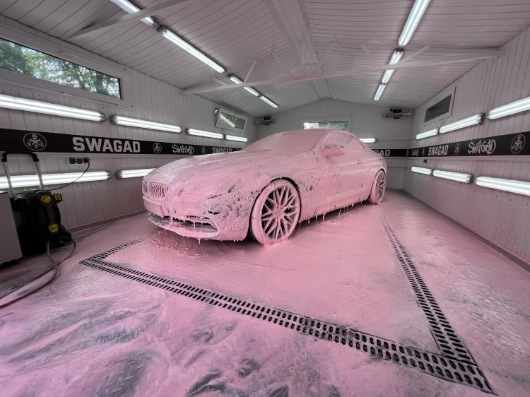 SWAG NEUTRAL FOAM COLOR (3).JPG