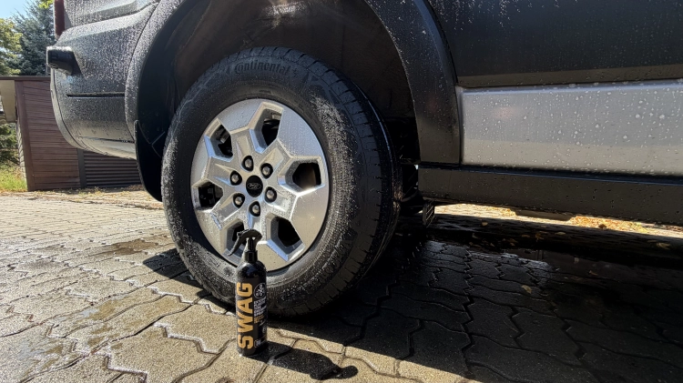 swag exterior plastic tire dressing spray
