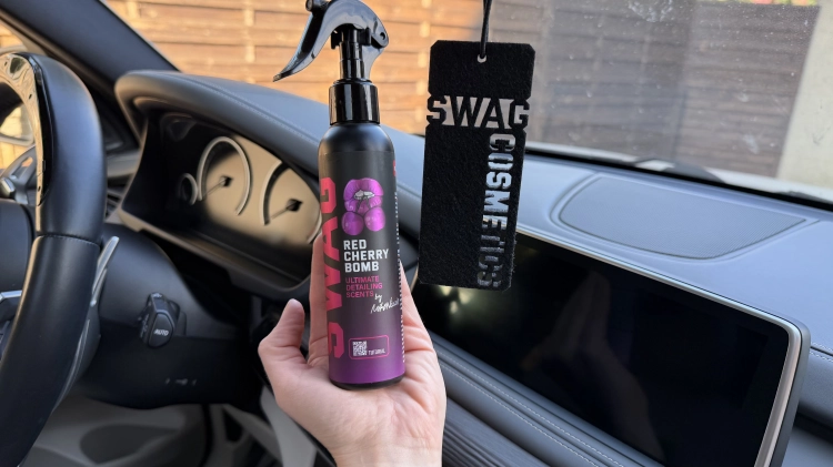 swag-red-cherry-bomb-150ml-orzezwiajacy-zapach